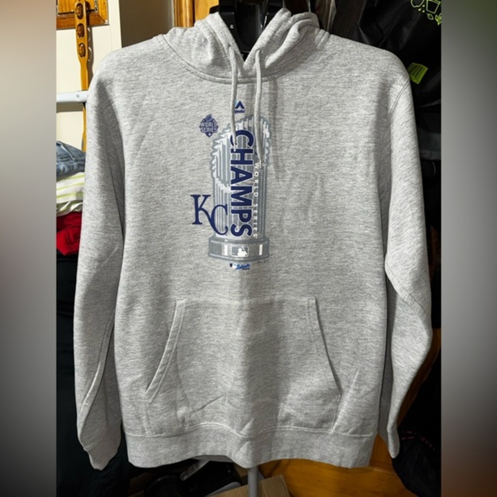Majestic I Men’s I Hoodie I KC Royals 'Champs' I Official MLB Apparel